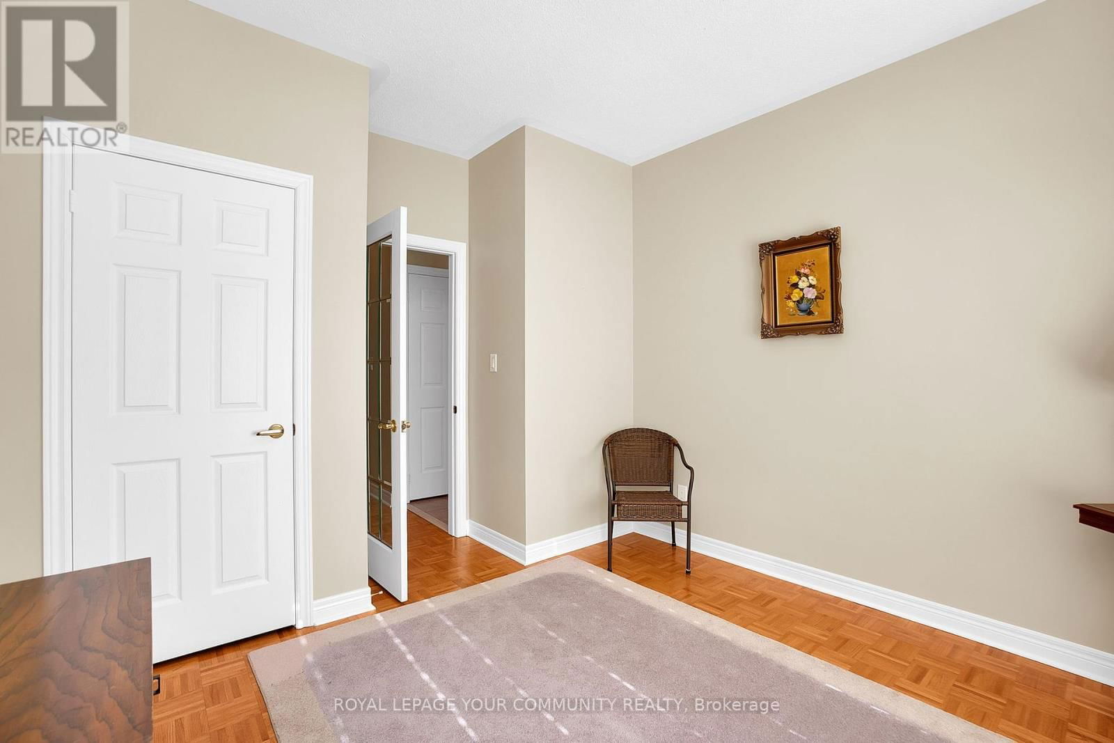 176 LAURENTIAN BOULEVARD Image 16