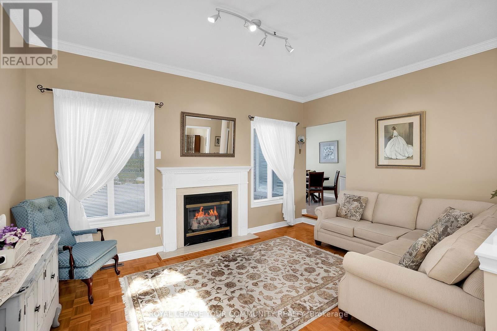 176 LAURENTIAN BOULEVARD Image 5