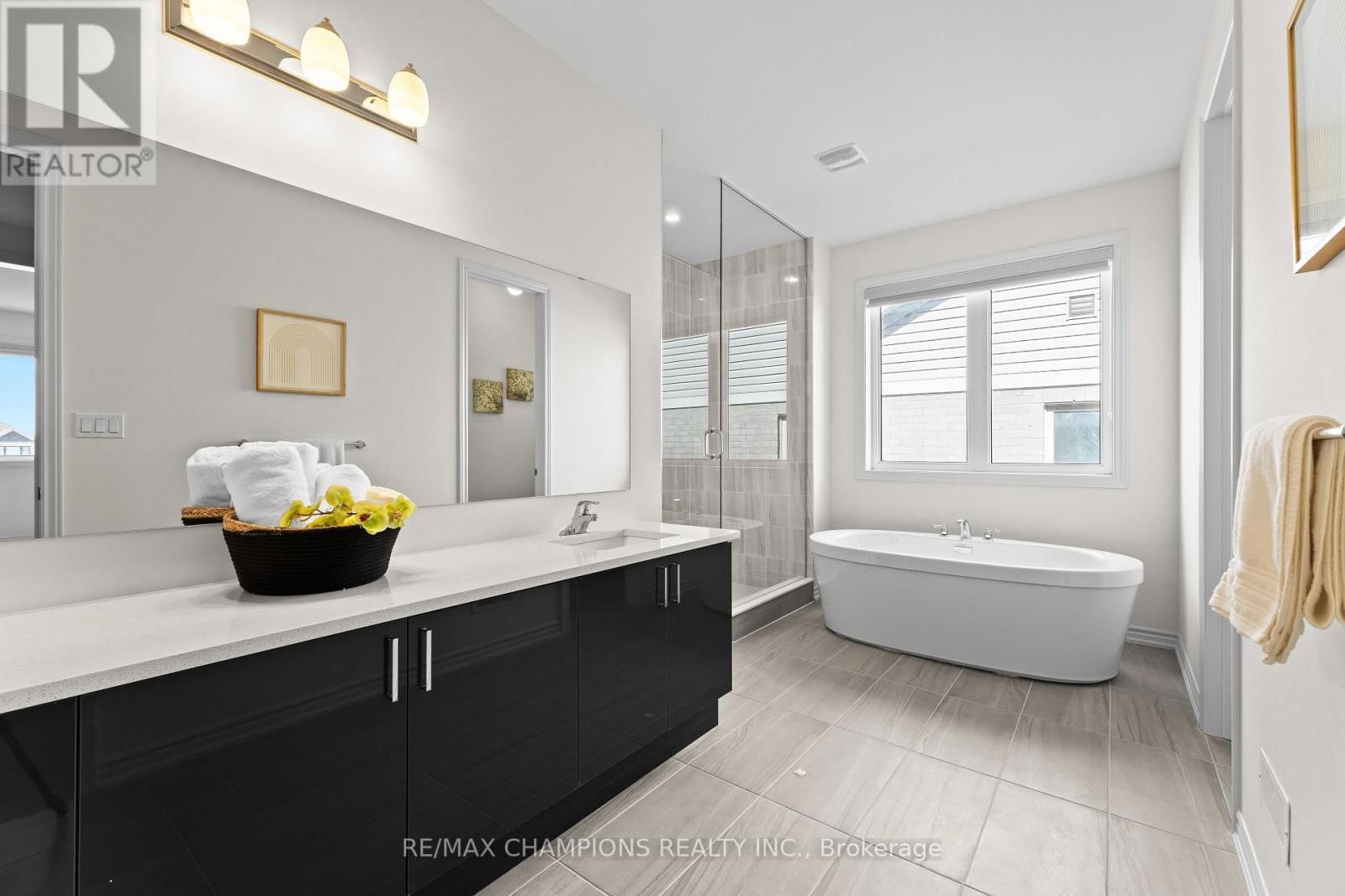 46 BAYBERRY DRIVE Image 23
