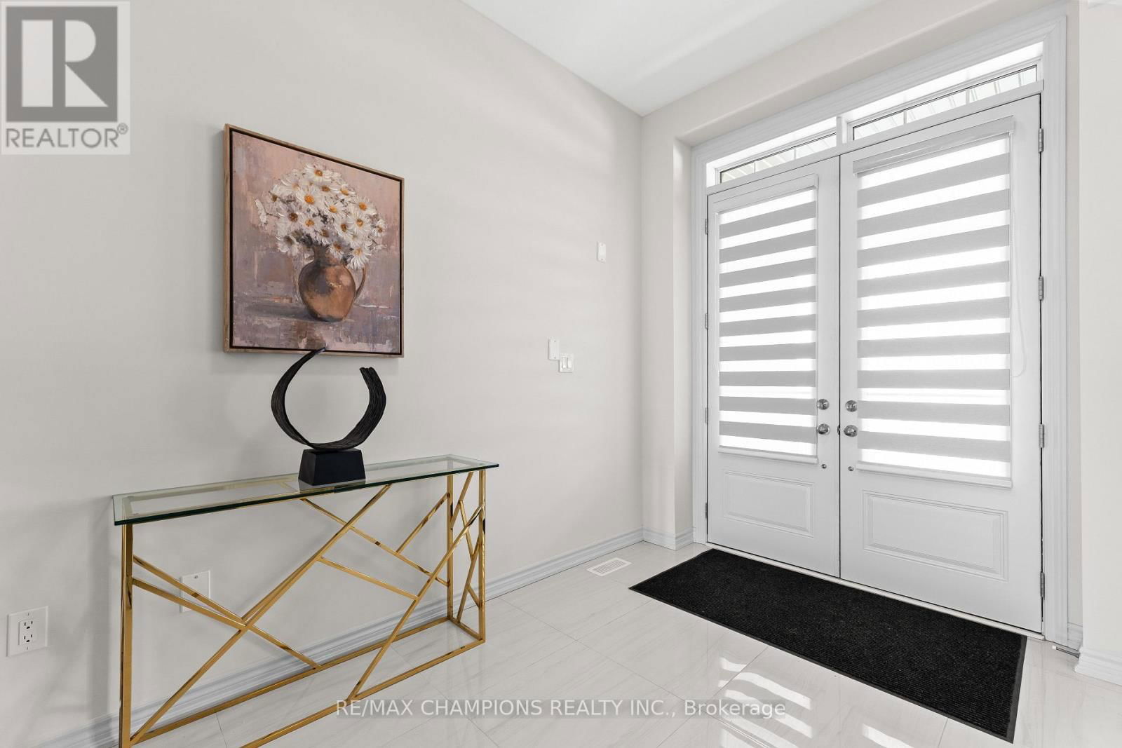46 BAYBERRY DRIVE Image 3