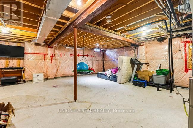 10 BUD LEGGETT CRESCENT Image 23