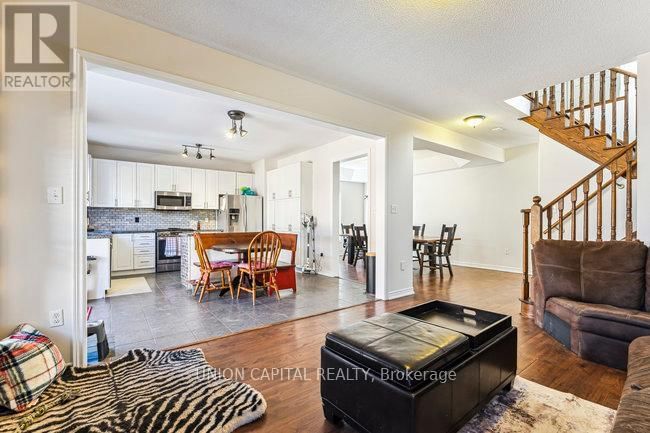 10 BUD LEGGETT CRESCENT Image 6
