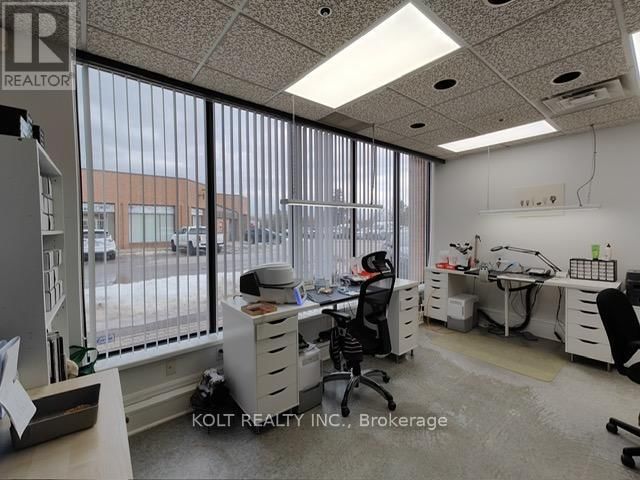 28 - 588 EDWARD AVENUE Image 8