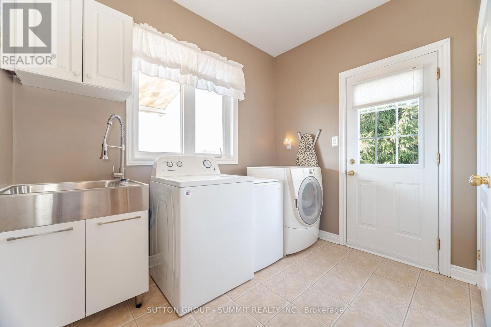 15 DEER RIDGE ROAD Image 35