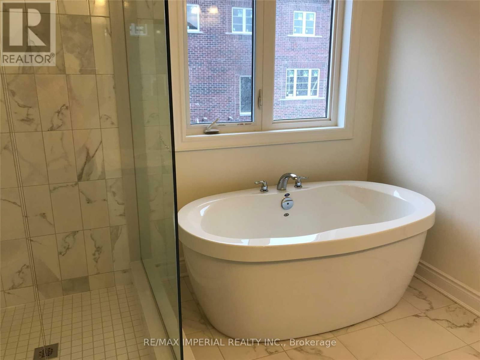 95 HARTNEY DRIVE Image 11