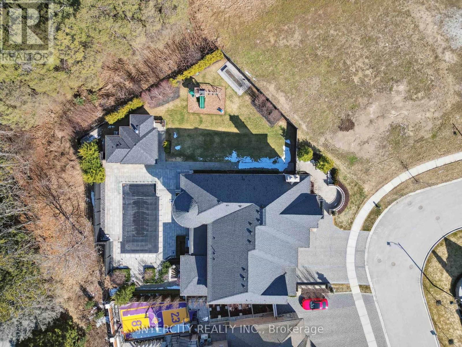 60 JAMES STOKES COURT Image 46