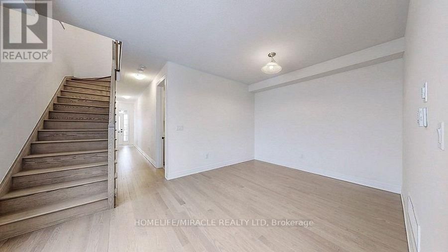 49 PAISLEY DRIVE Image 10