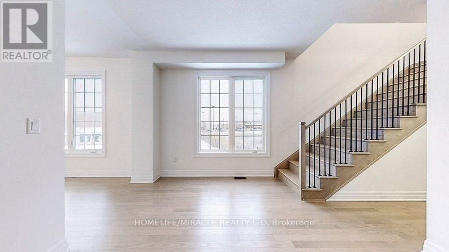 49 PAISLEY DRIVE Image 17