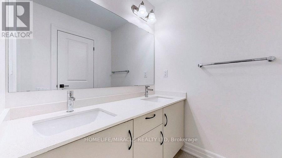 49 PAISLEY DRIVE Image 29