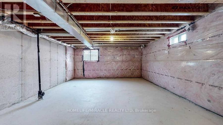 49 PAISLEY DRIVE Image 32