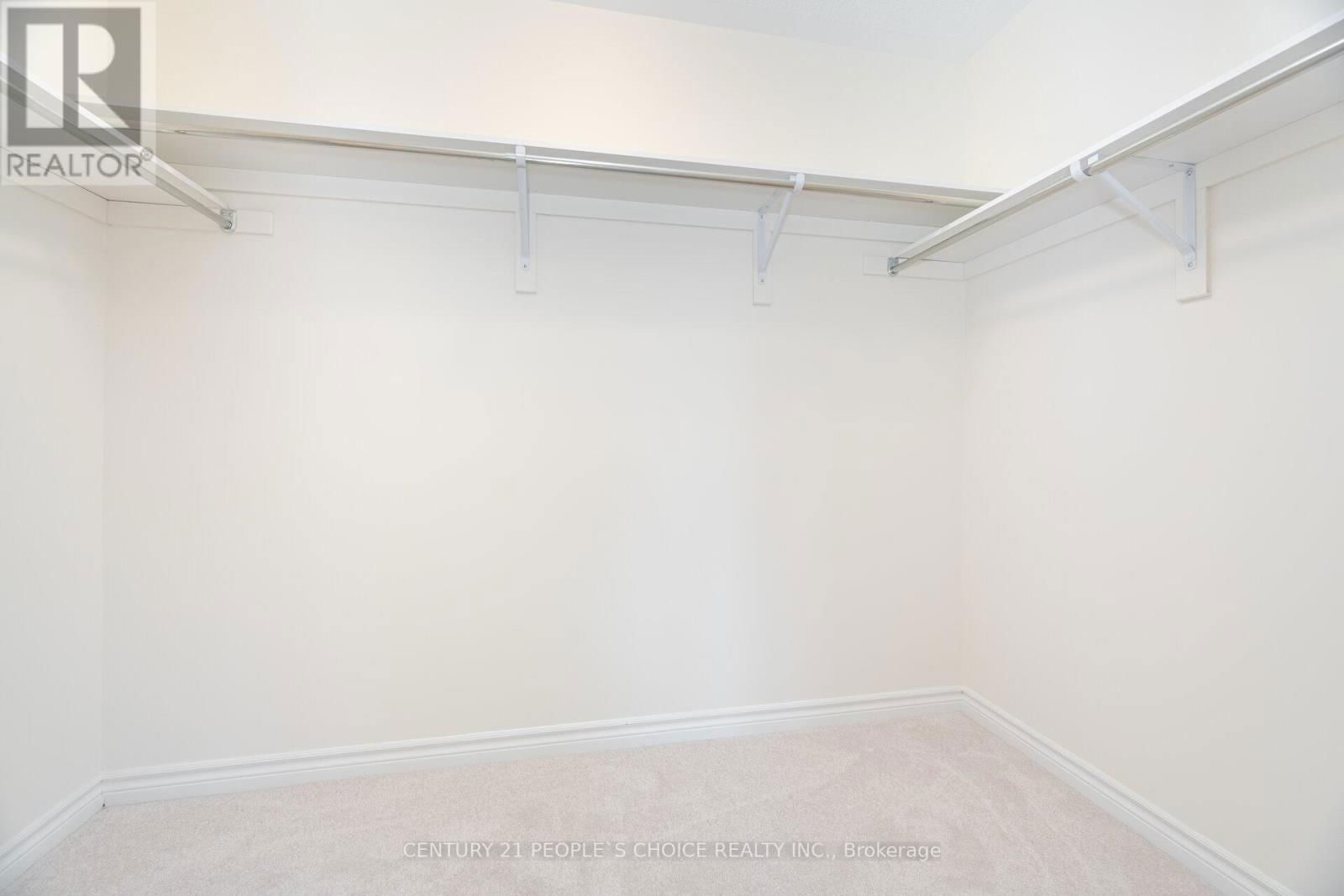 6 GRIEVE AVENUE Image 26