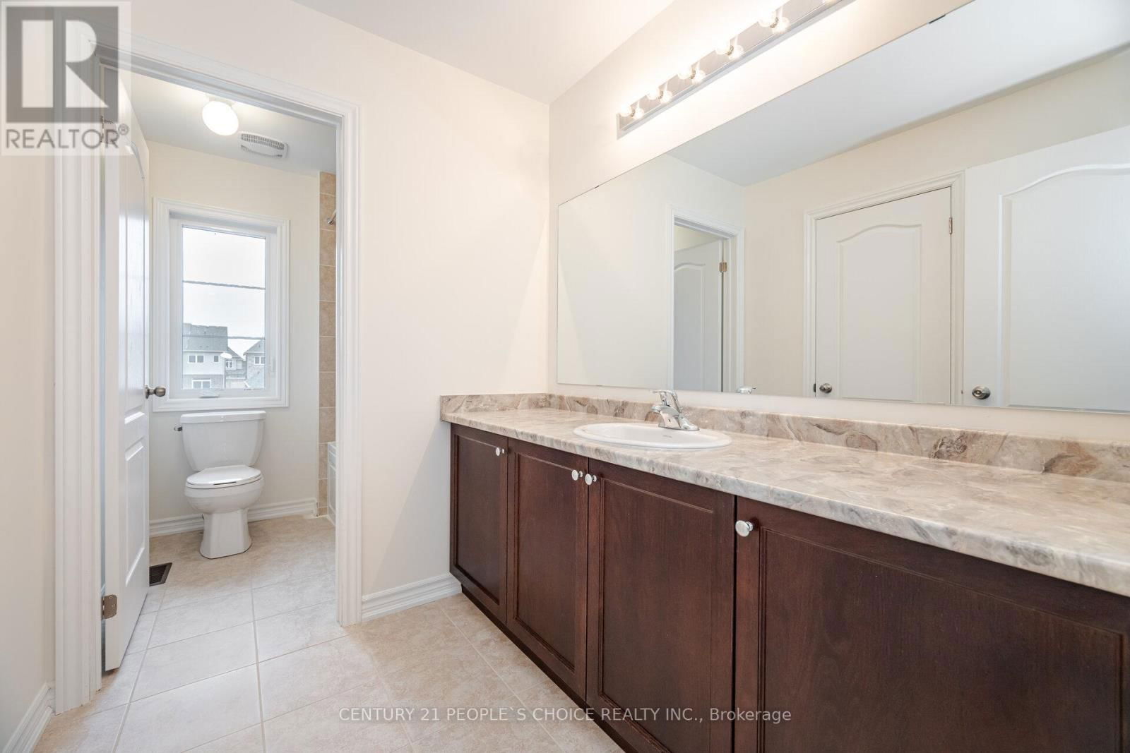 6 GRIEVE AVENUE Image 34