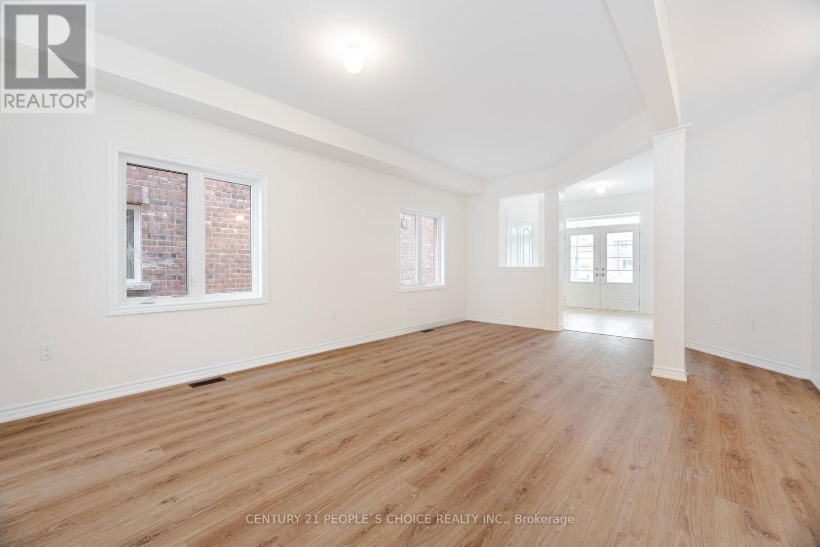6 GRIEVE AVENUE Image 7