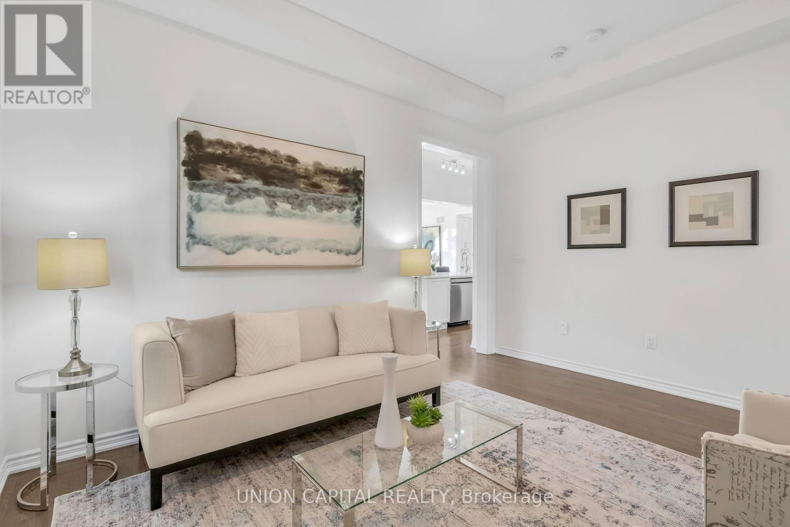 123 HALLDORSON AVENUE Image 15