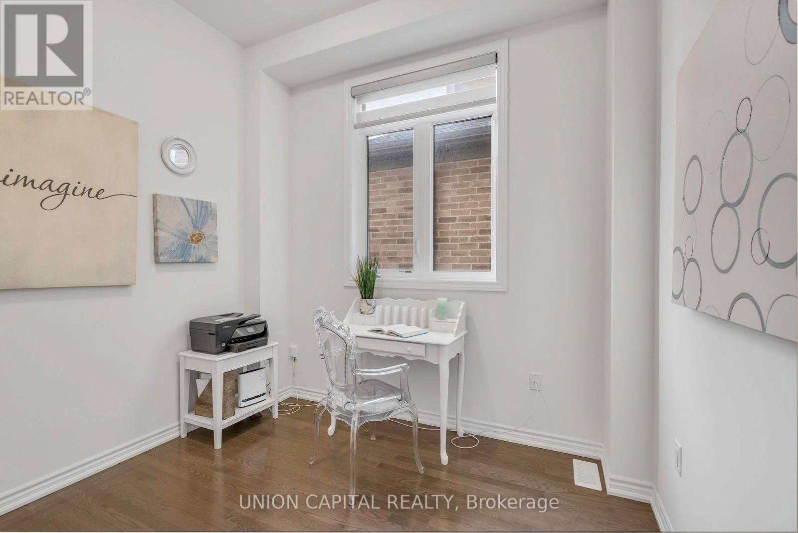 123 HALLDORSON AVENUE Image 17