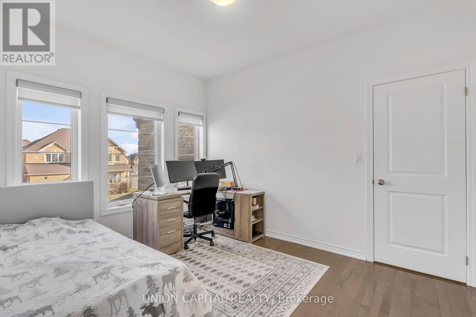 123 HALLDORSON AVENUE Image 30