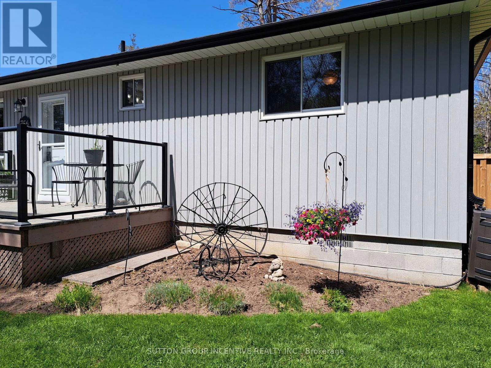 756 ROBERTS ROAD Image 20