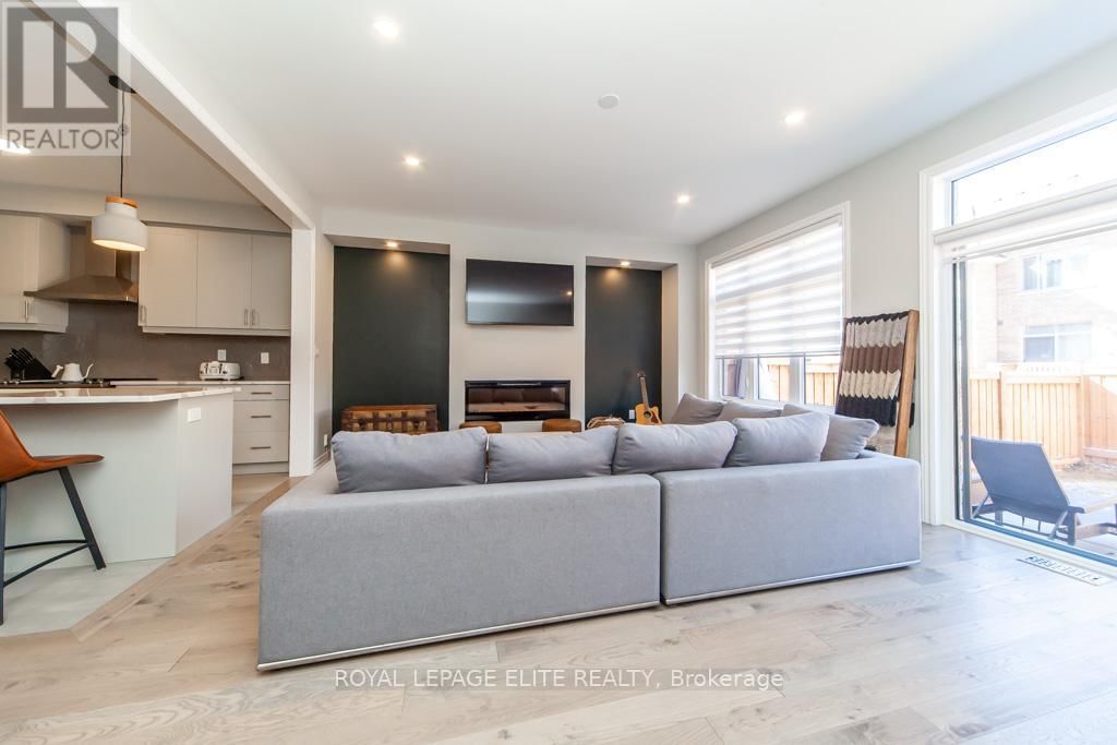 330 SILK TWIST DRIVE Image 13