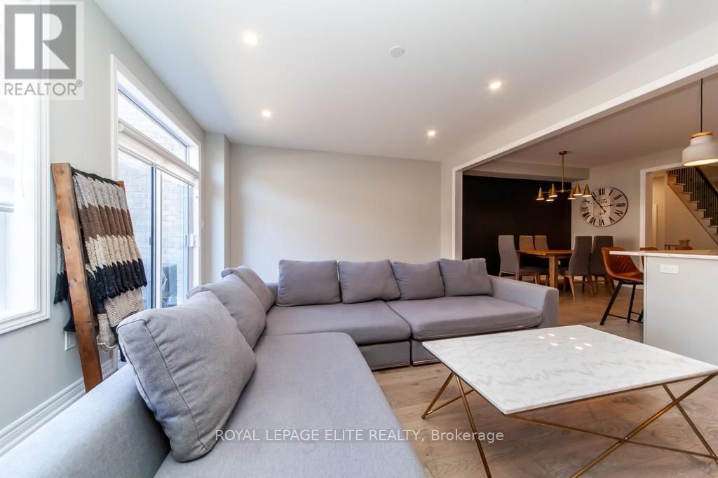 330 SILK TWIST DRIVE Image 15