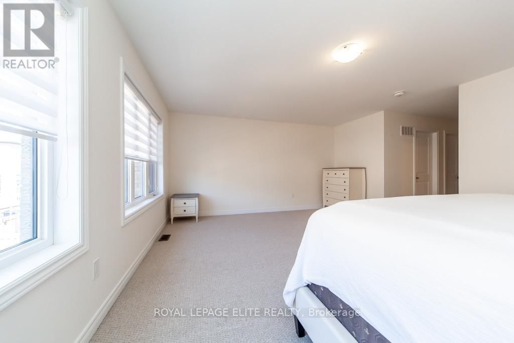 330 SILK TWIST DRIVE Image 22