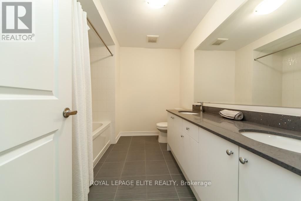 330 SILK TWIST DRIVE Image 29
