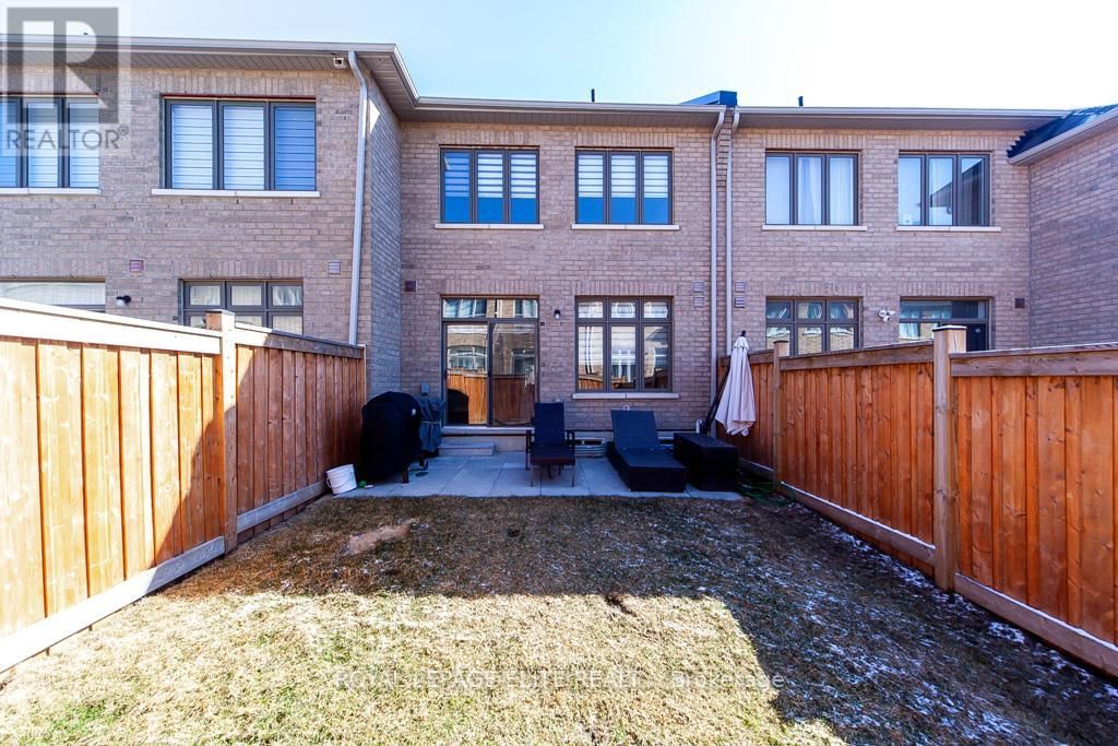 330 SILK TWIST DRIVE Image 33