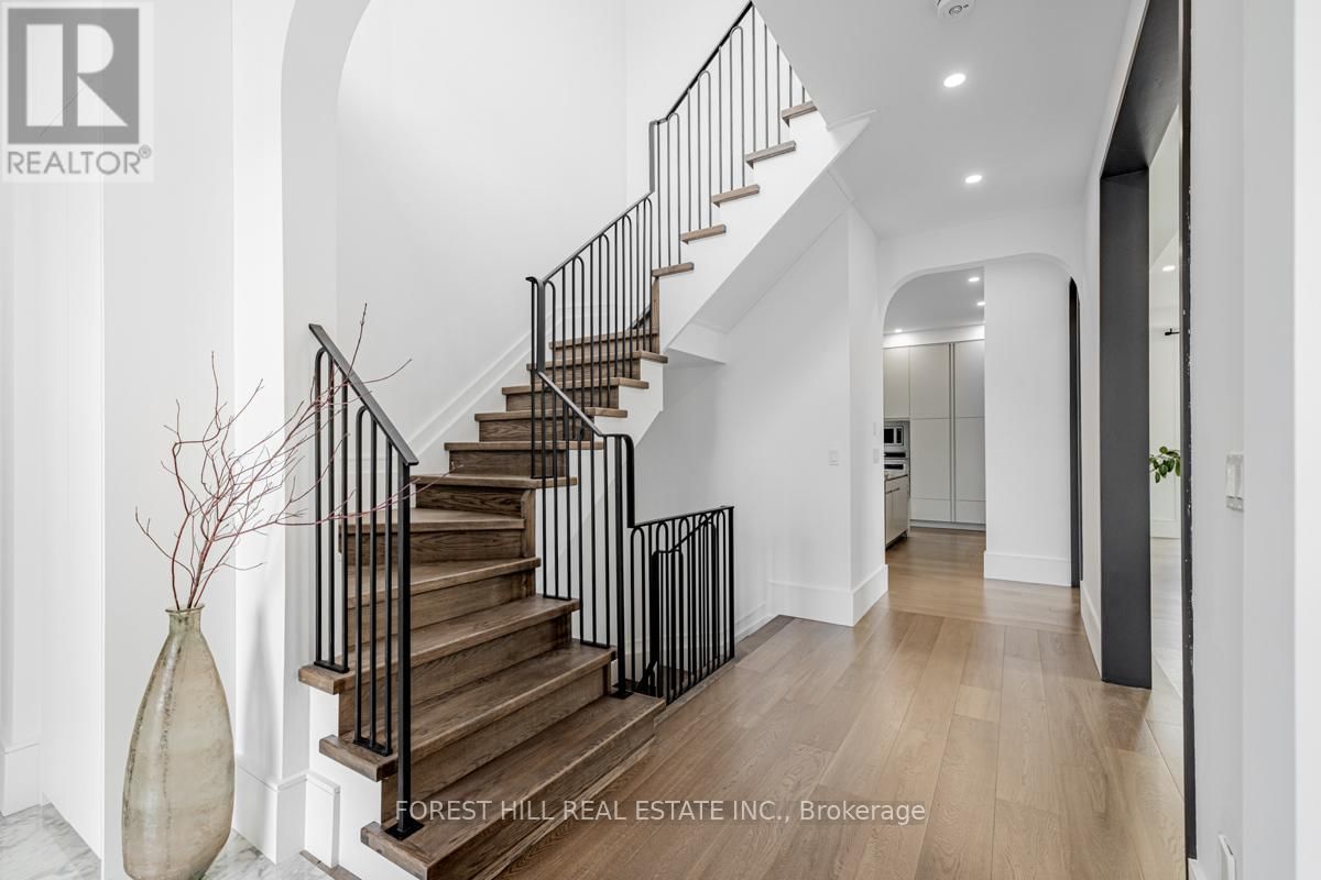 68 ELM AVENUE Image 19