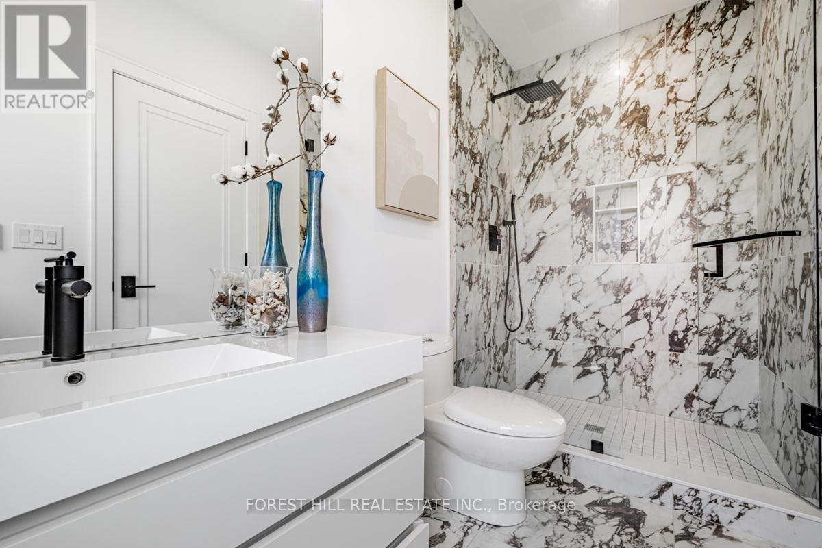 68 ELM AVENUE Image 30