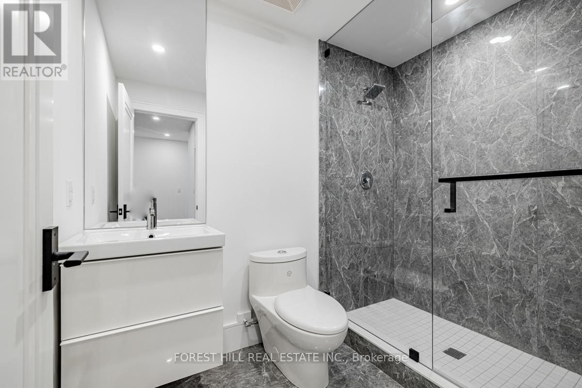 68 ELM AVENUE Image 37
