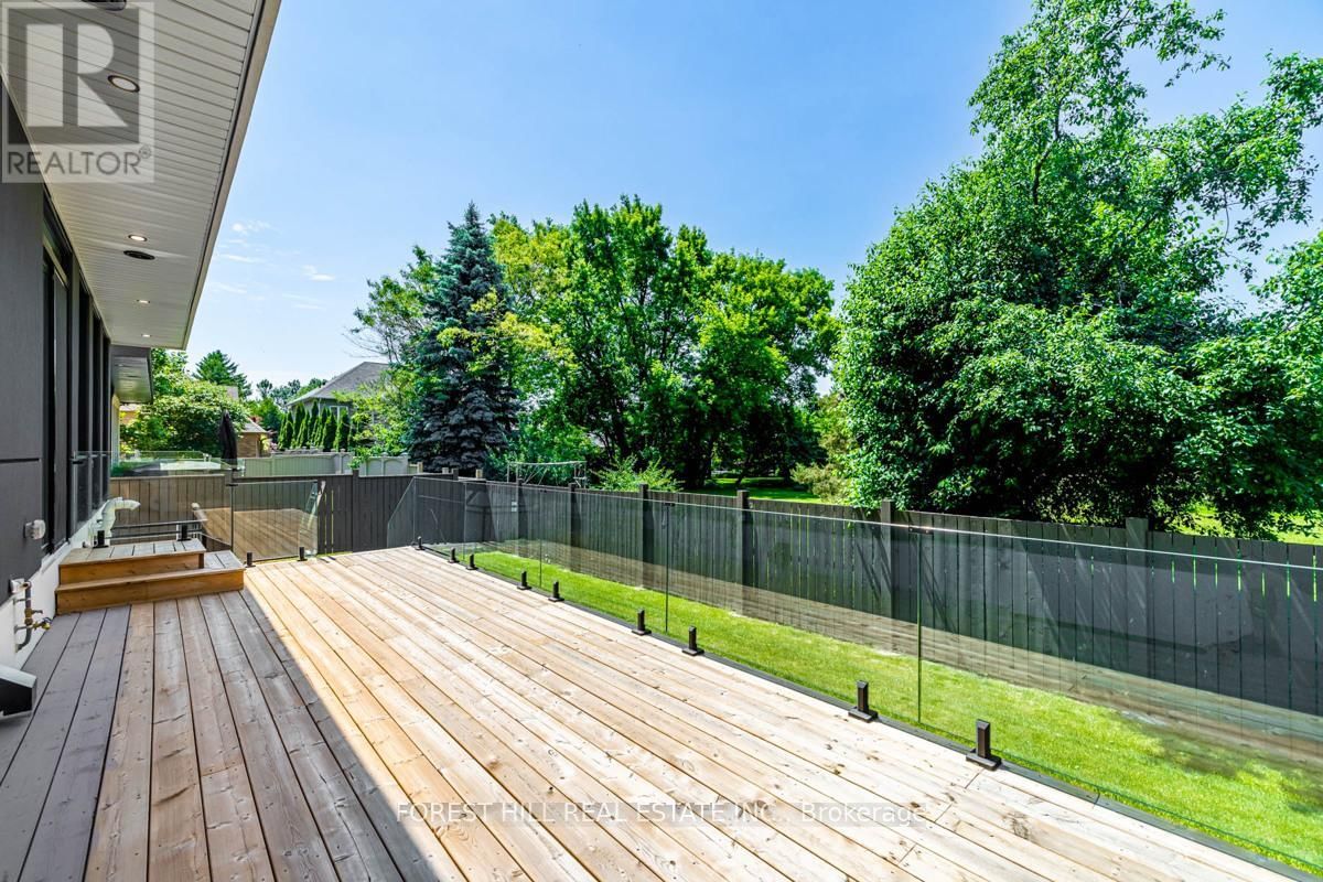 68 ELM AVENUE Image 39