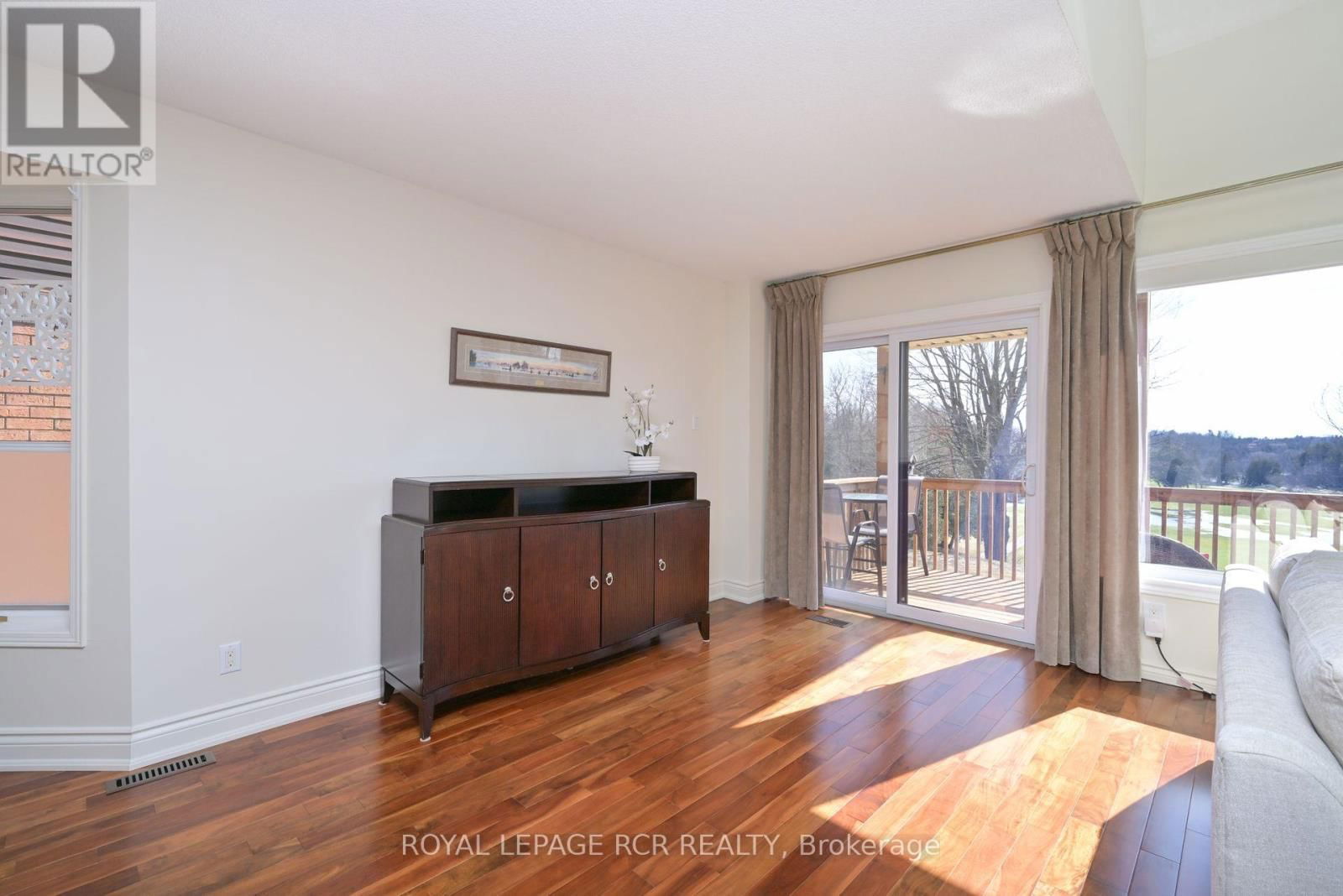 68 RIVERVIEW ROAD Image 12