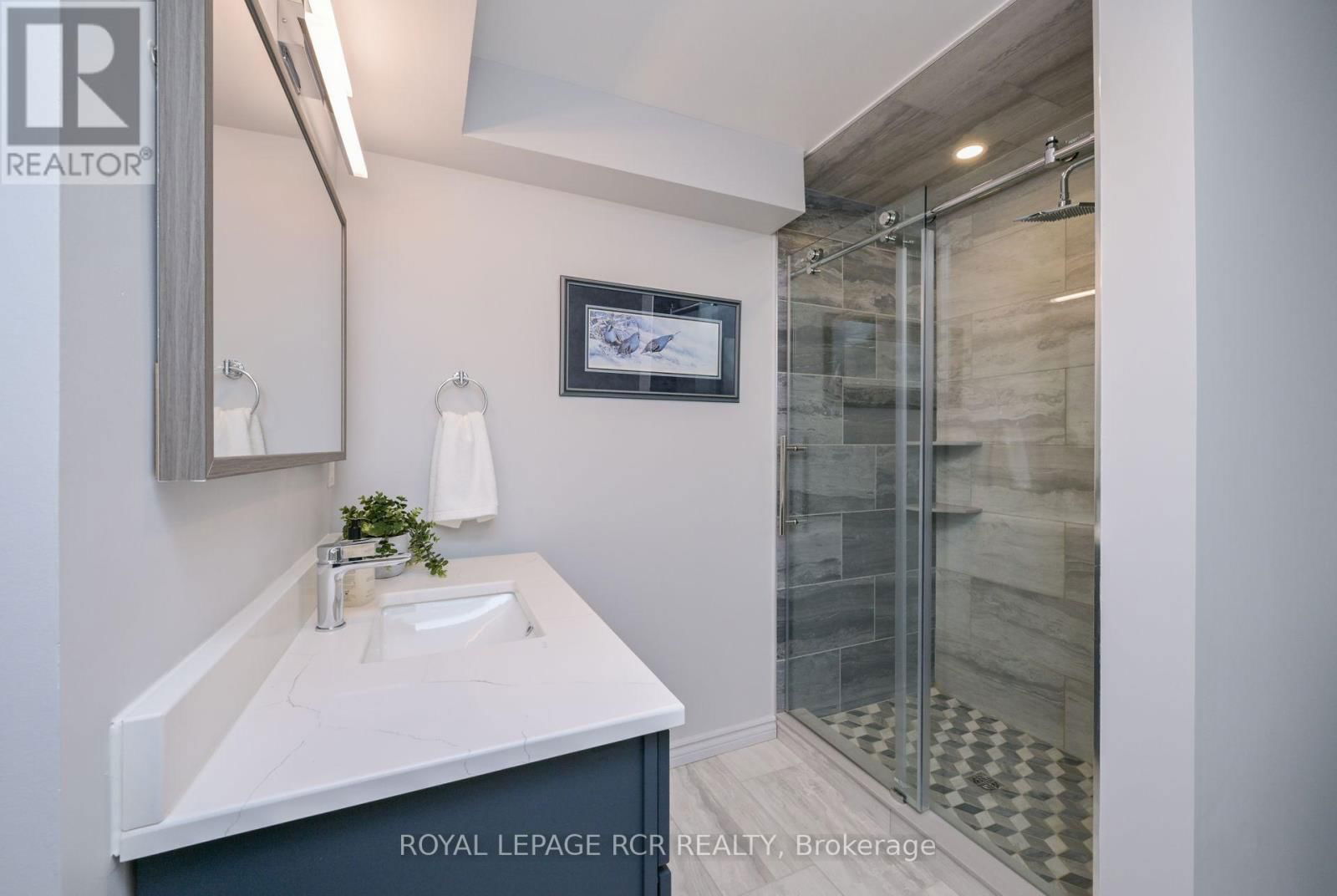 68 RIVERVIEW ROAD Image 33
