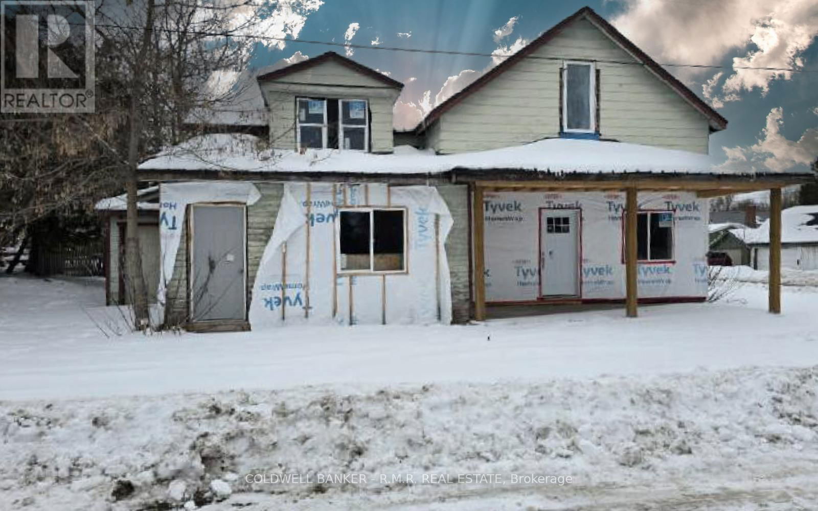 374 RAINES STREET Image 19