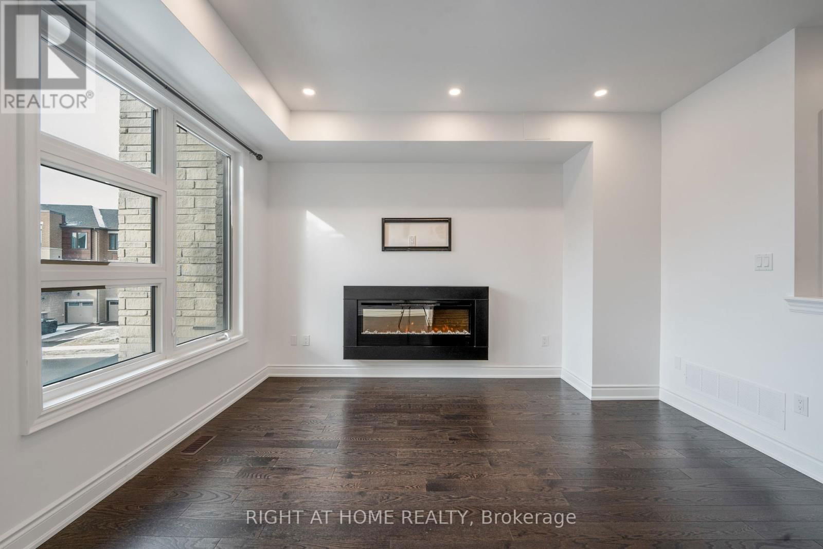 250 VERMONT AVENUE Image 12