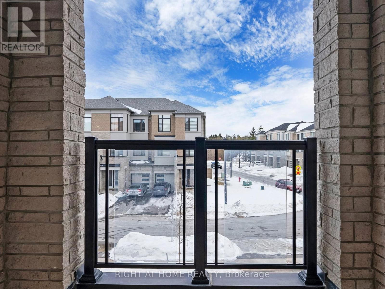250 VERMONT AVENUE Image 14