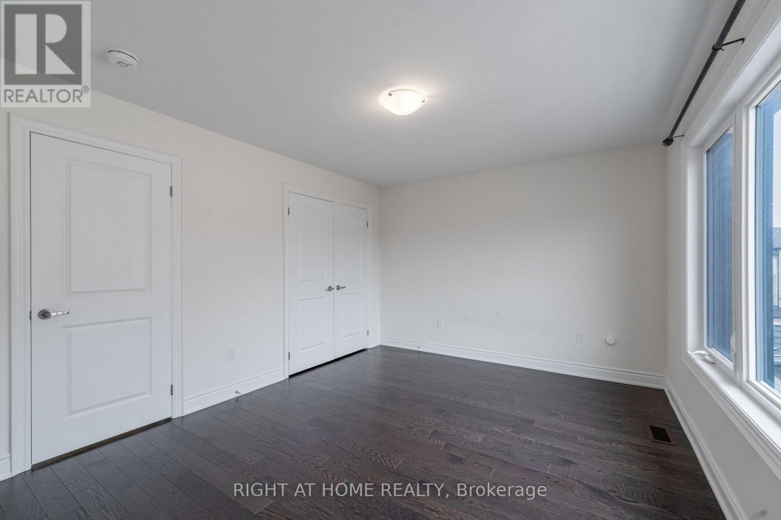 250 VERMONT AVENUE Image 22