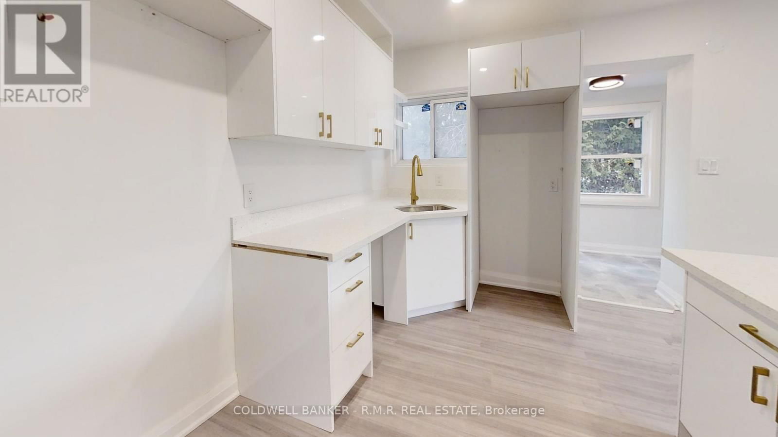 374 RAINES STREET Image 29