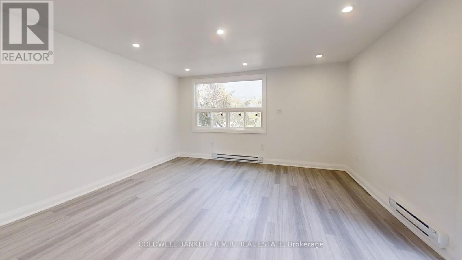 374 RAINES STREET Image 32