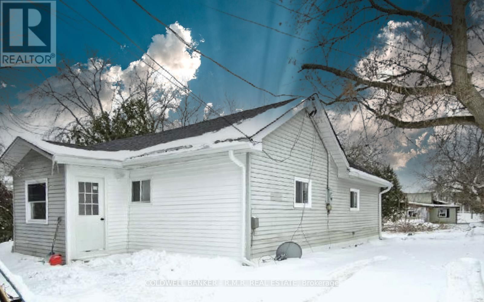 374 RAINES STREET Image 6