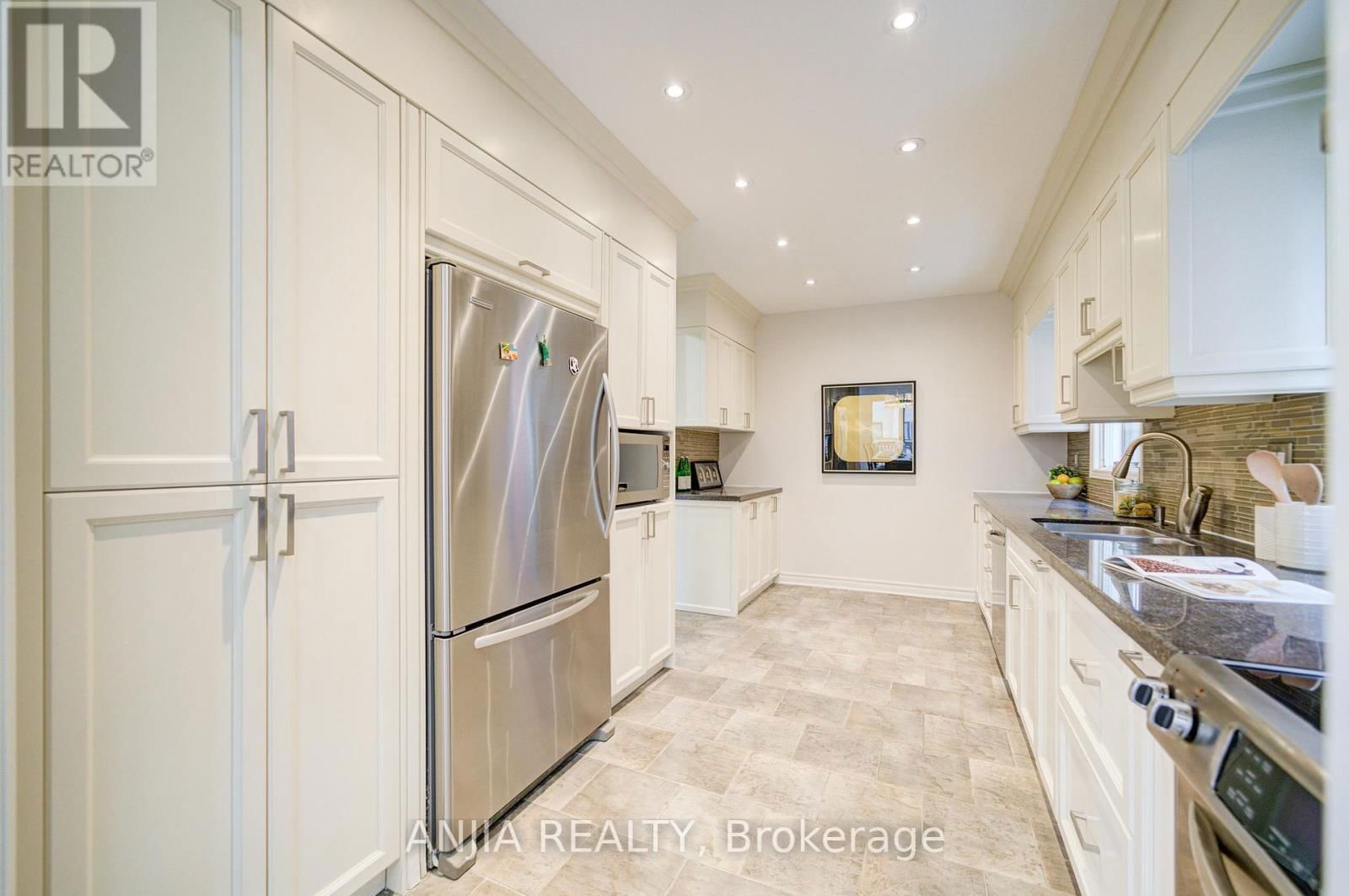117 REDONDO DRIVE Image 9