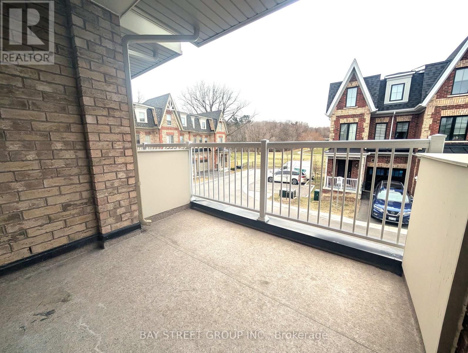 9560 KEELE STREET Image 17