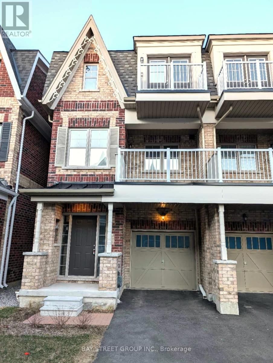 9560 KEELE STREET Image 4