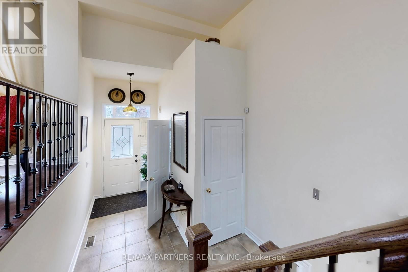 17 HENRIETTA STREET Image 17