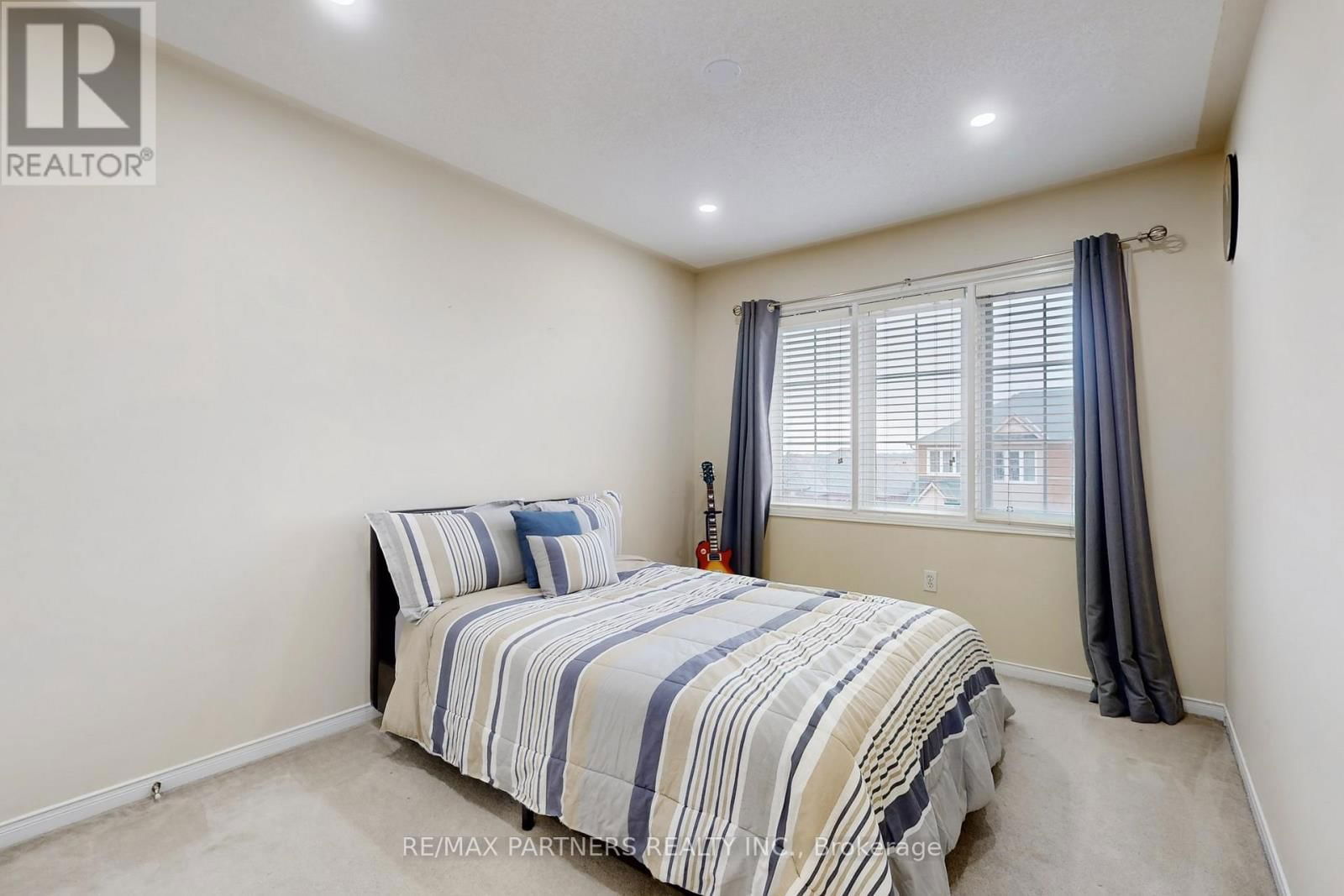 17 HENRIETTA STREET Image 25