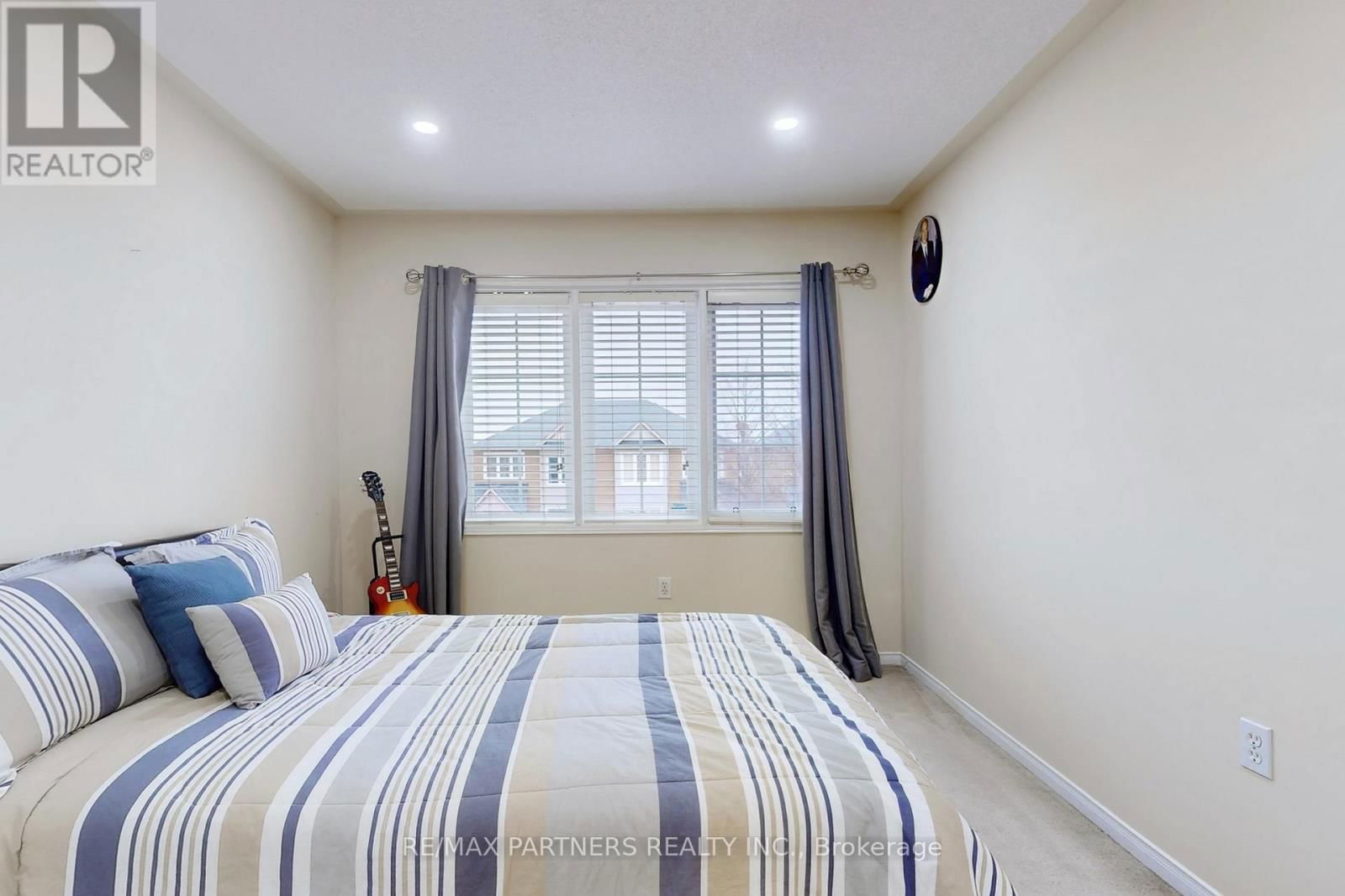 17 HENRIETTA STREET Image 26