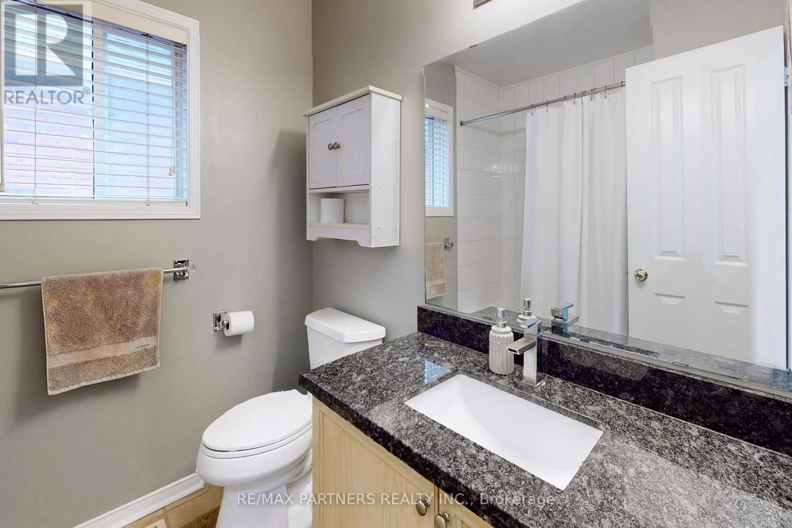 17 HENRIETTA STREET Image 28