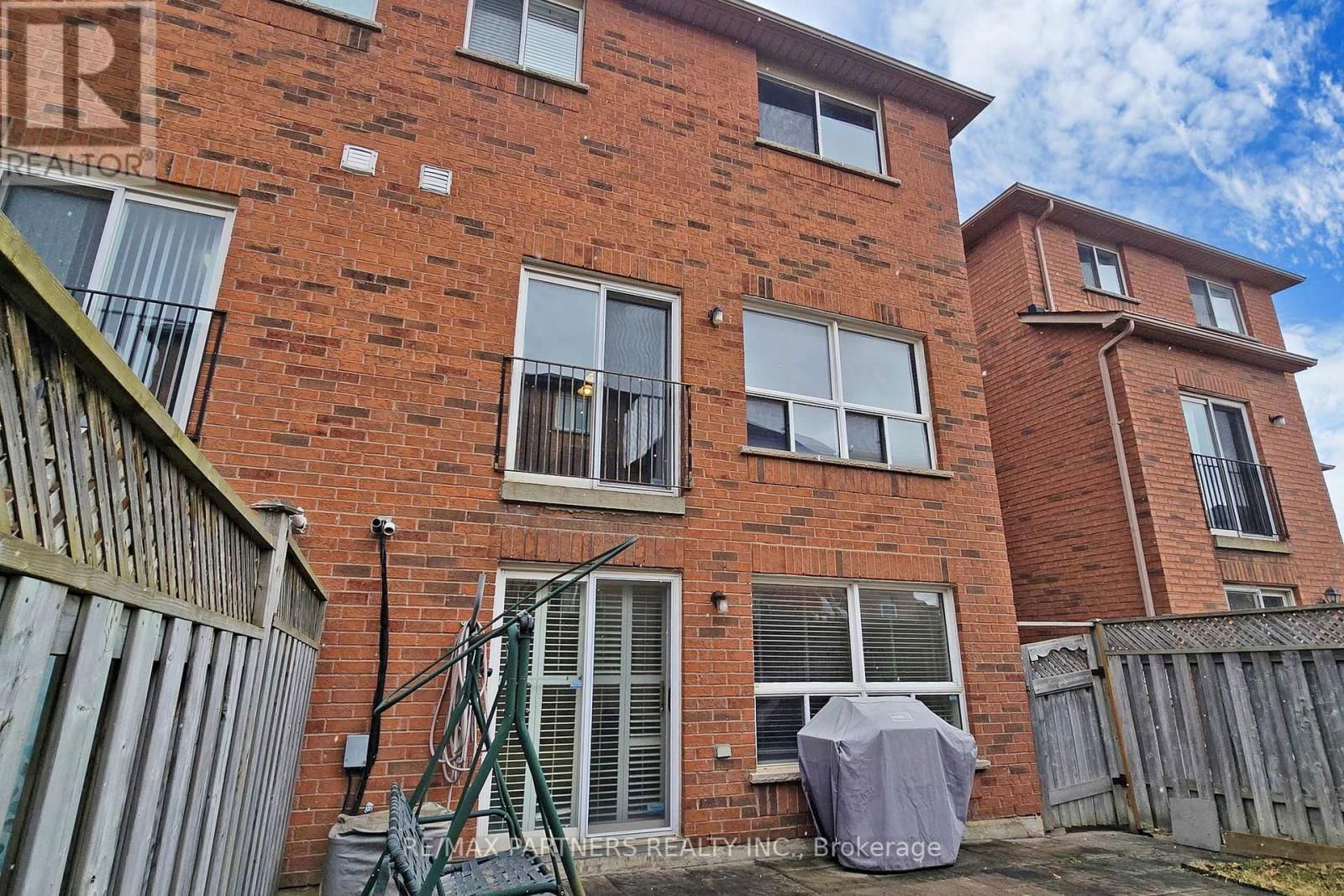 17 HENRIETTA STREET Image 38