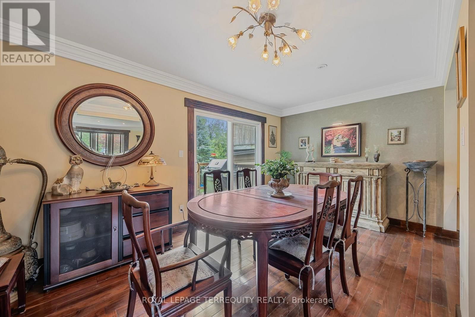 2211 MILDRED AVENUE Image 14