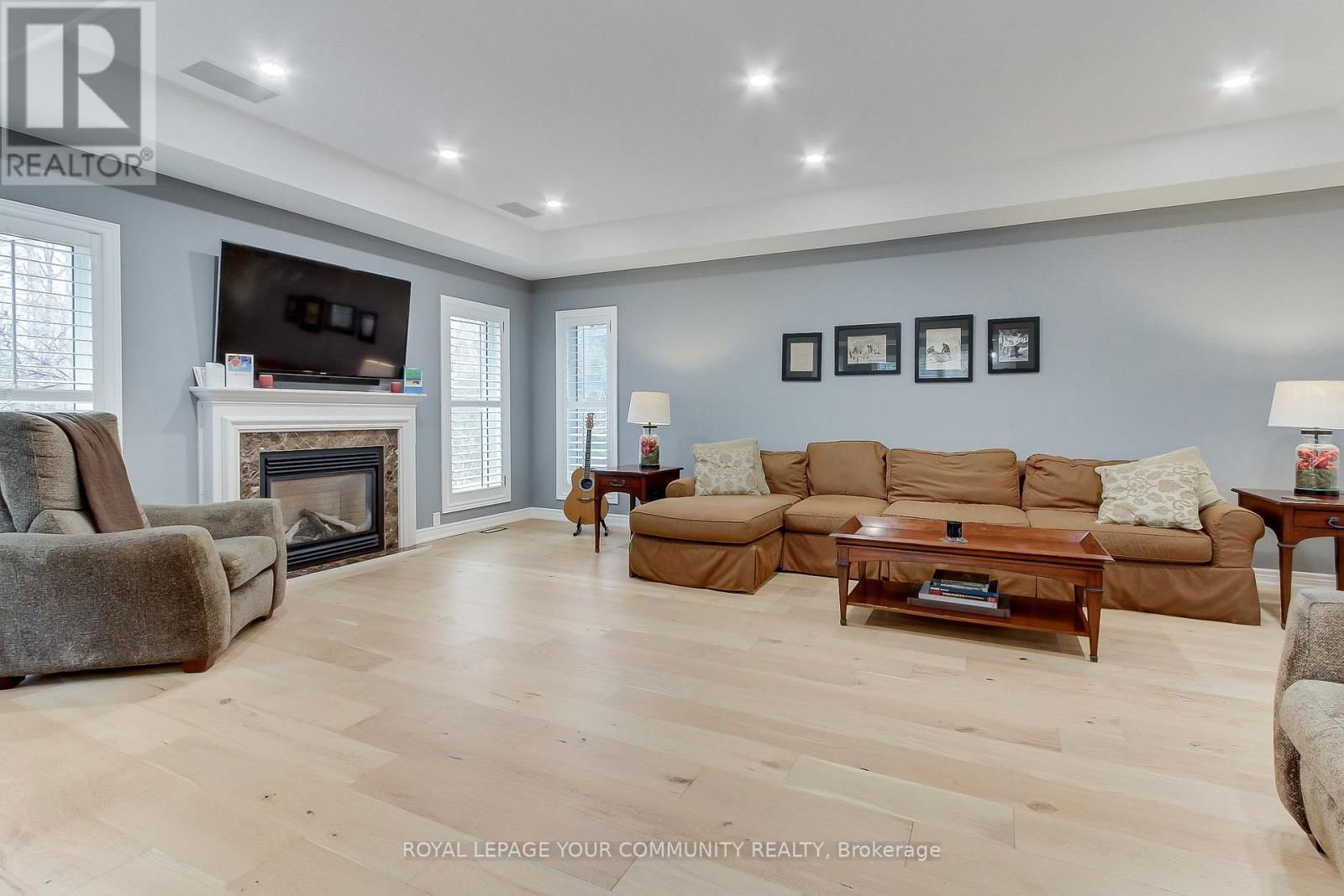 8 PELOSI WAY Image 19