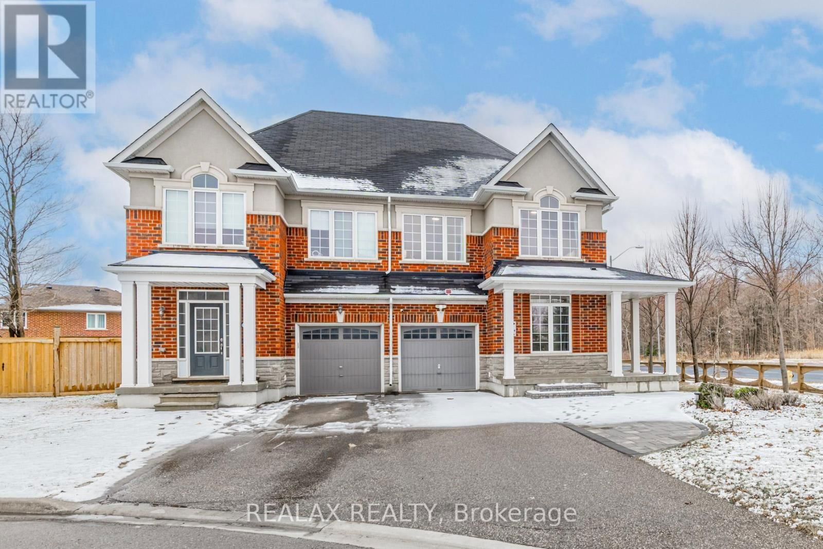 143 LIVANTE COURT Image 2